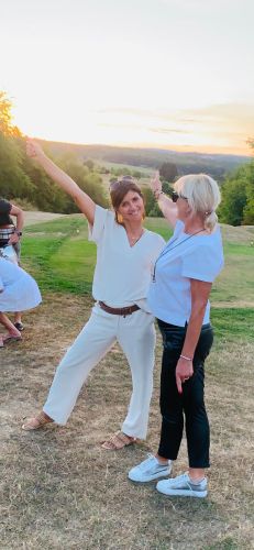 87203789-f804-406b-9247-a19981c80a88