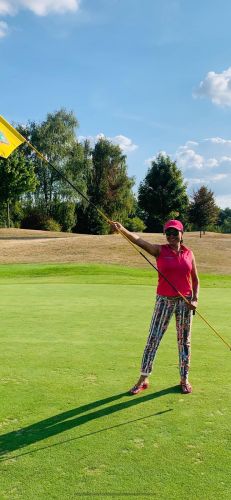 f64622c0-6f93-4ba6-9456-2a12e2559def