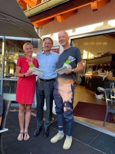 1b4d21f8-f0a7-48ec-bde2-5f0081568294