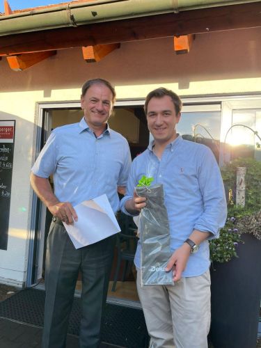 6d194936-6673-483c-8eb9-29a573493304