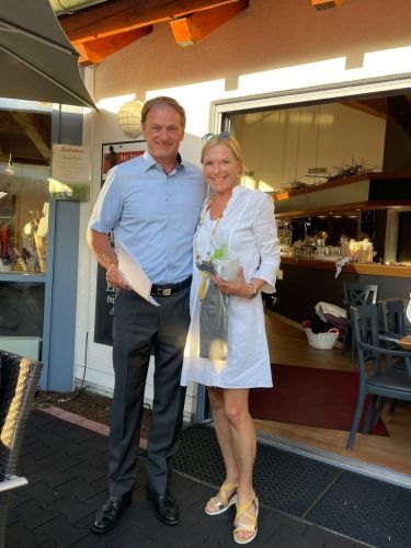 eb557743-dd92-4884-858e-3f41c5a07e38